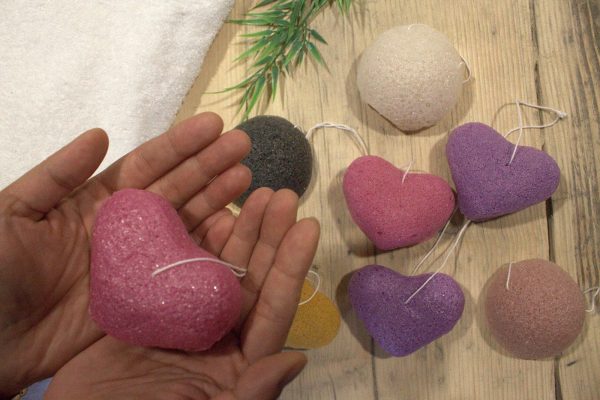 Konjac Heart Sponge - Peach - Image 4