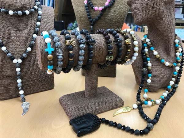 Crown Ingot / Grey Agate - Gemstone Bracelet - Image 2