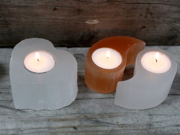 Selenite Ying Yang Candle Holder - Image 3