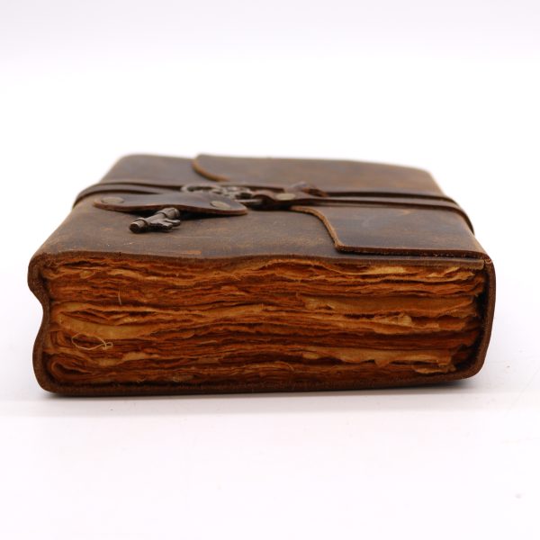 Oiled Leather & Key - 200 pages decle-edged - 13x18cm - Image 2