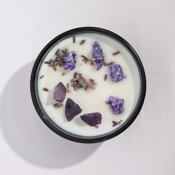 Hop Hare Crystal Magic Flower Candle - The Moon - Image 3
