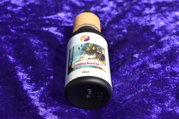 Belle's Place for Men Castaway Beard Oil - Image 5