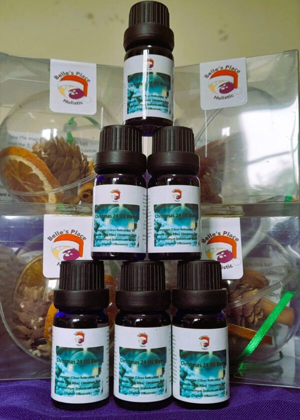 Belle's Christmas 24 Aromatherapy Oil Blend 10ml - Image 2