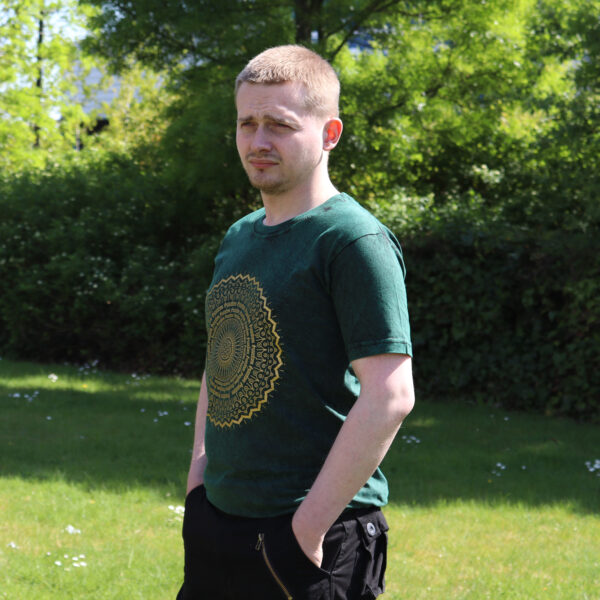 Small Stone Washed T-Shirt - Mandala - Green - Image 3