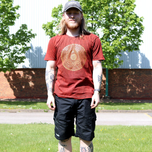 Extra Large Stone Washed T-Shirt - Mandala - Maroon - Image 3