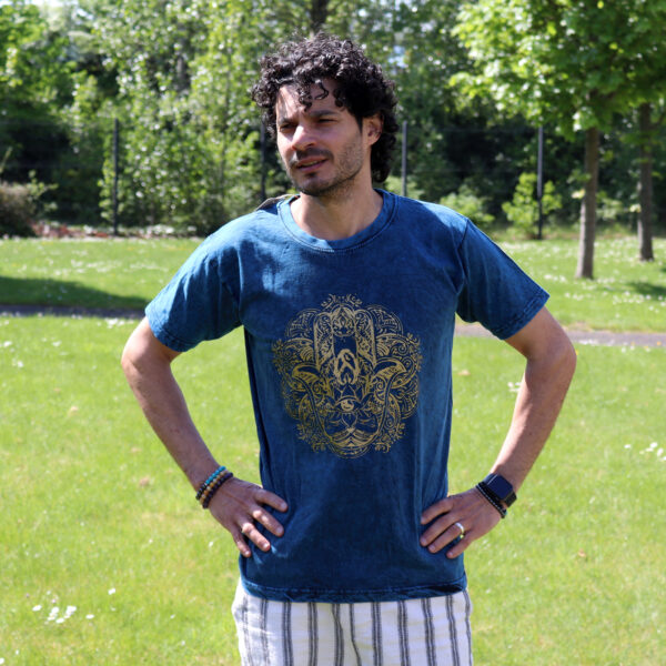Medium Stone Washed T-Shirt - Hamsa - Blue - Image 3