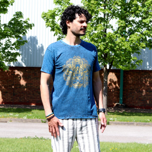 Medium Stone Washed T-Shirt - Hamsa - Blue - Image 4
