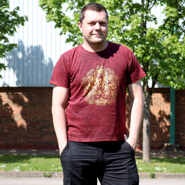 Large Stone Washed T-Shirt - Hamsa - Maroon - Image 2