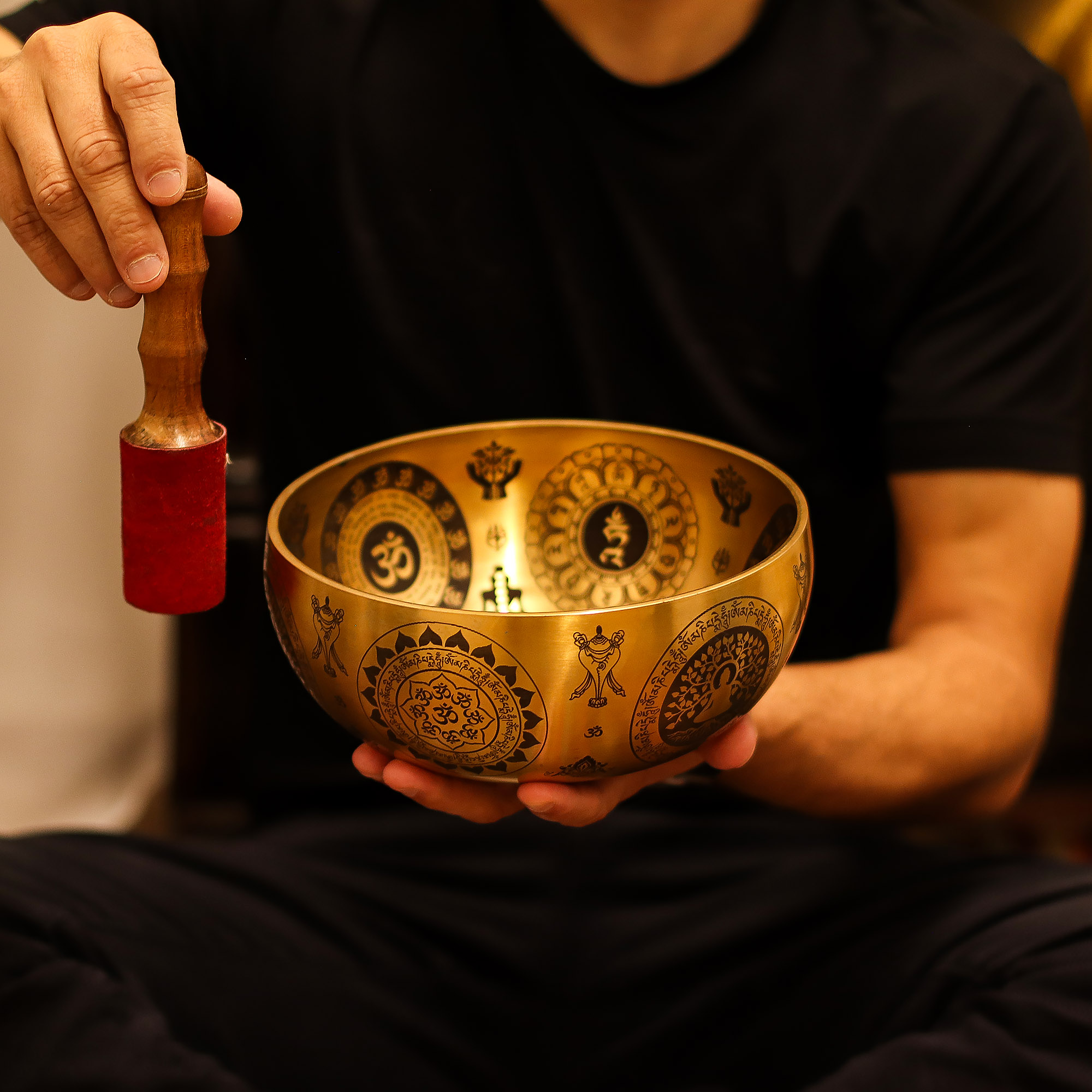 Pure Brass Etched Yogi - Set of 4 - Approx 3.78kg - Image 12